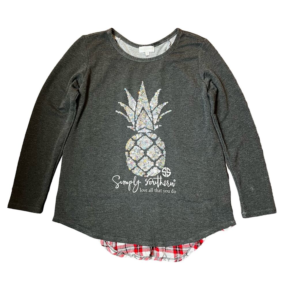 Simply Southern Women's SM Sequin Pineapple Love All That You Do Shirt